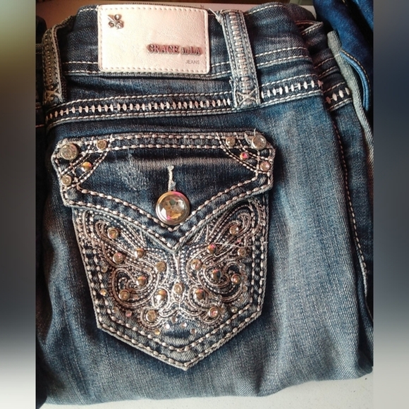 SMALL RESTOCK!!Women's mystery jean box - Picture 2 of 5